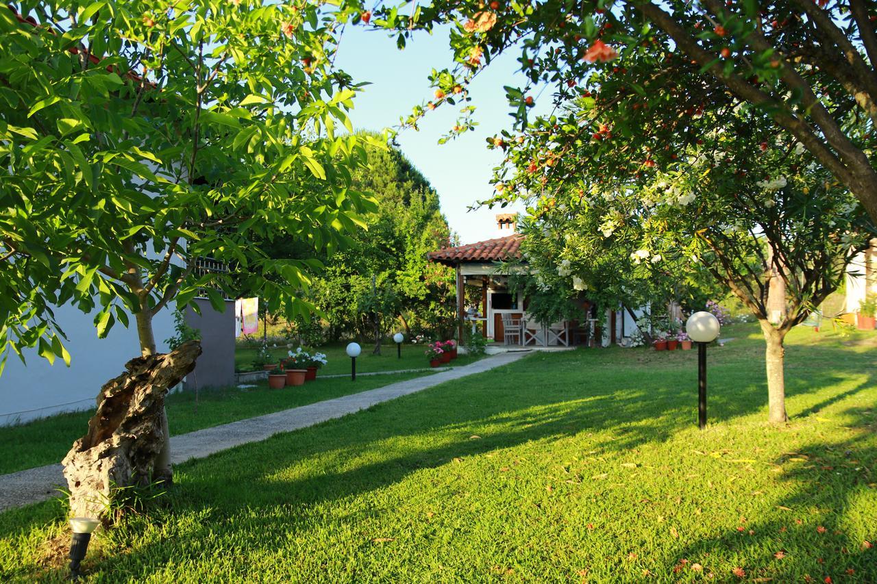 Apartamento Katina'S House Vourvourou Exterior foto